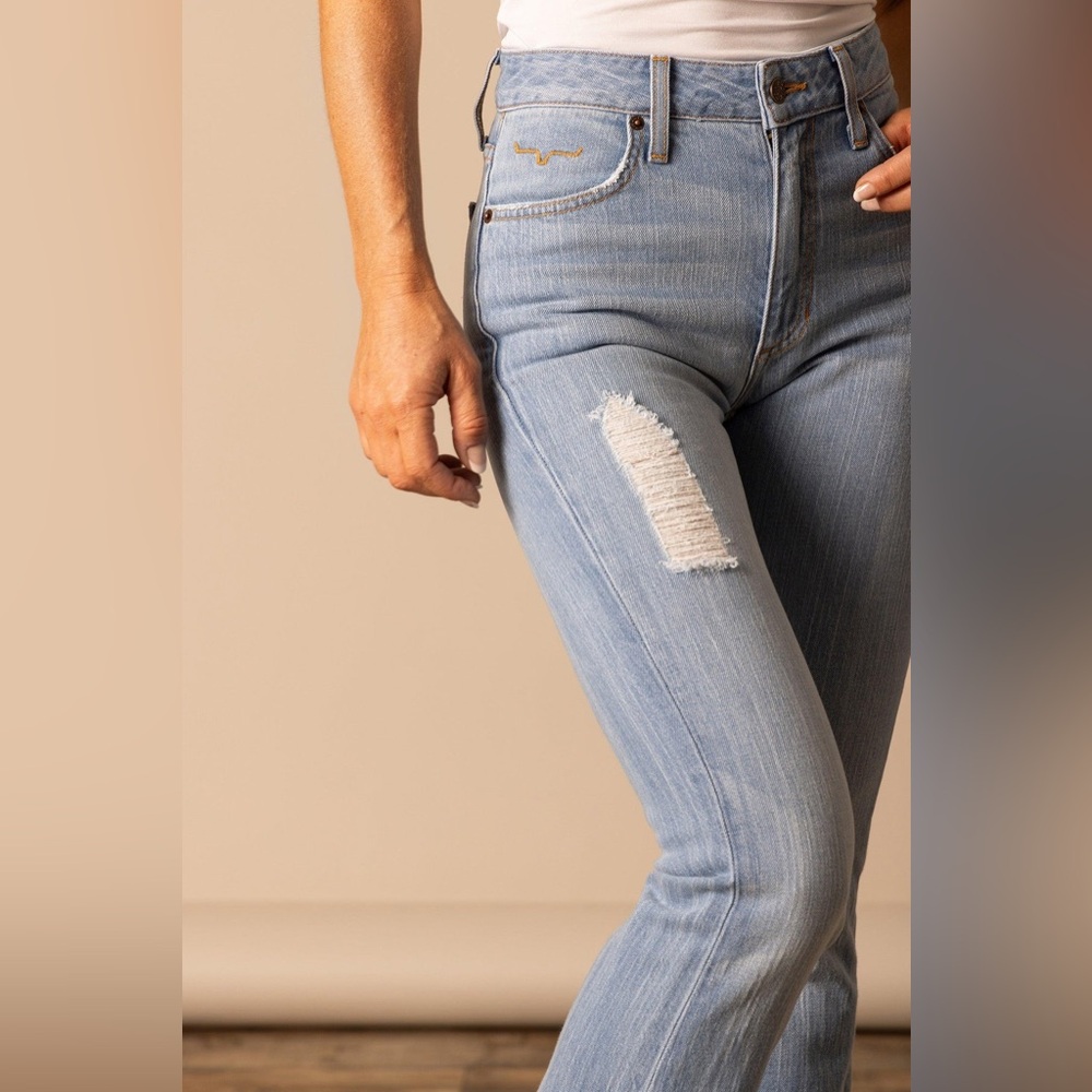 Classic Blue Flared Women's Jeans - Picture 6 of 15